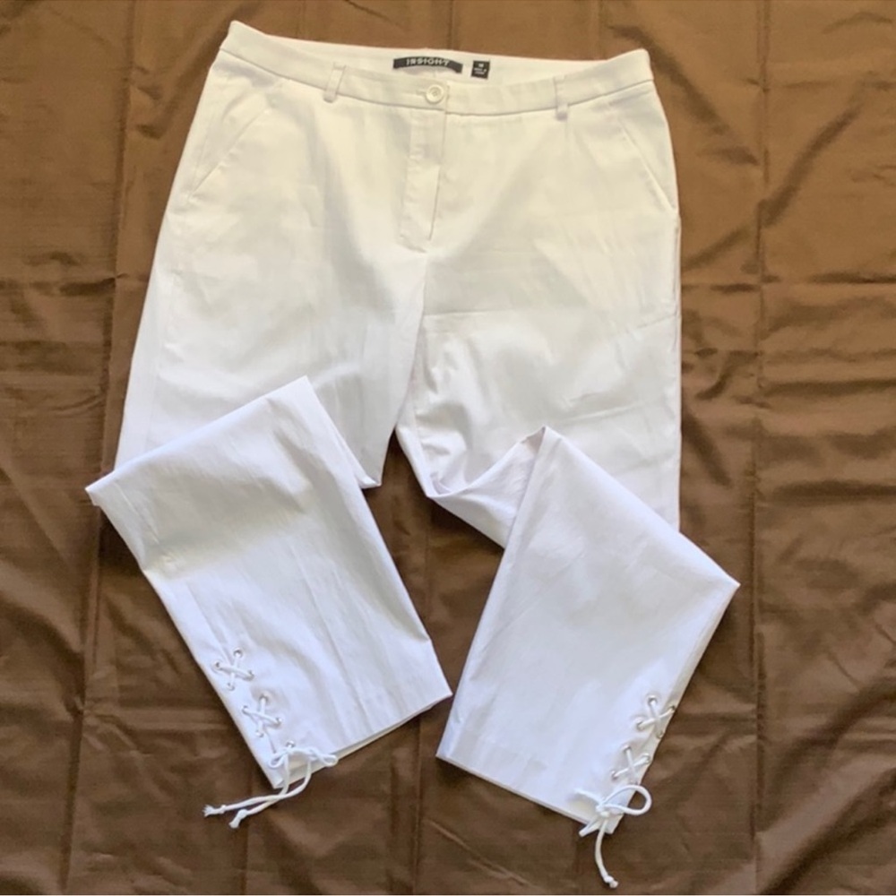 Capri, lace up side detail on leg EUC